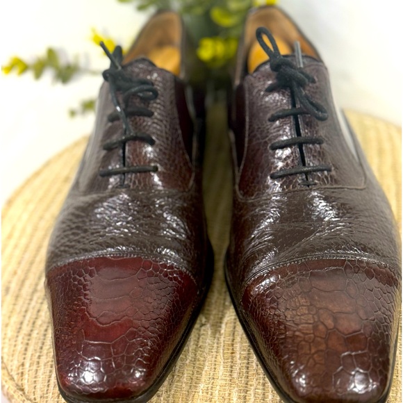 Mezlan Collection (Cardosa) - Picture 3 of 5